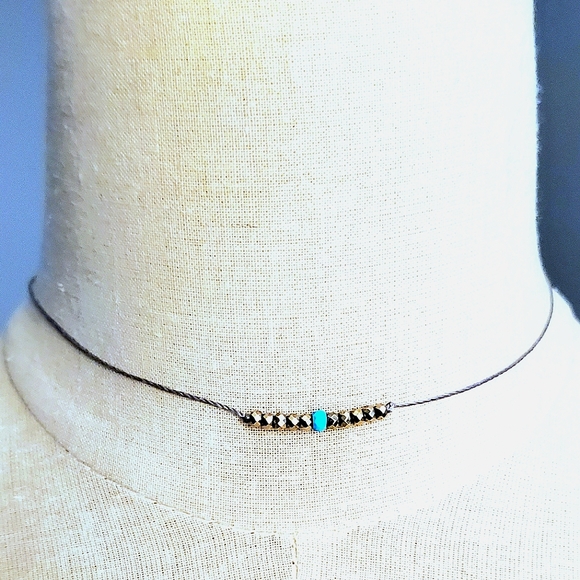 minimal turquoise necklace - Picture 1 of 8